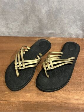 Sanuk Gold Strap Flip Flop Slide Sandals size 9
